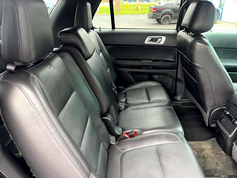 2014 Ford Explorer Image 12