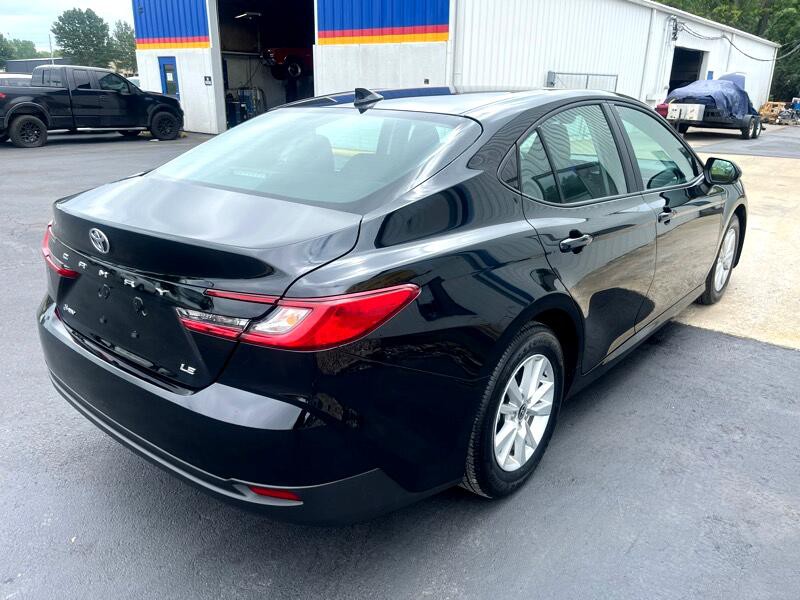 2025 Toyota Camry Image 5
