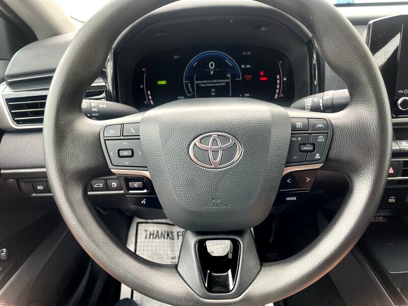 2025 Toyota Camry Image 18