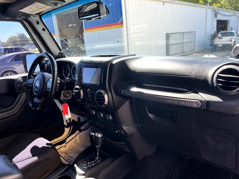 2014 Jeep Wrangler Image 9