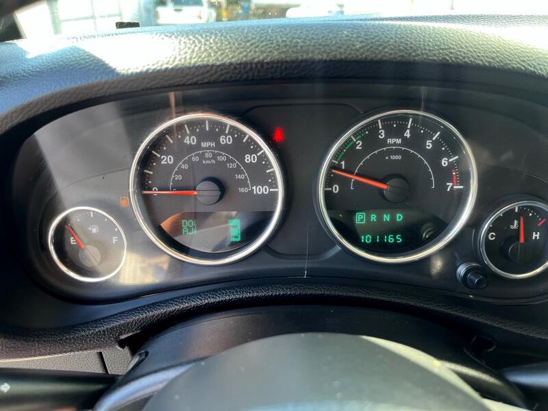 2014 Jeep Wrangler Image 18
