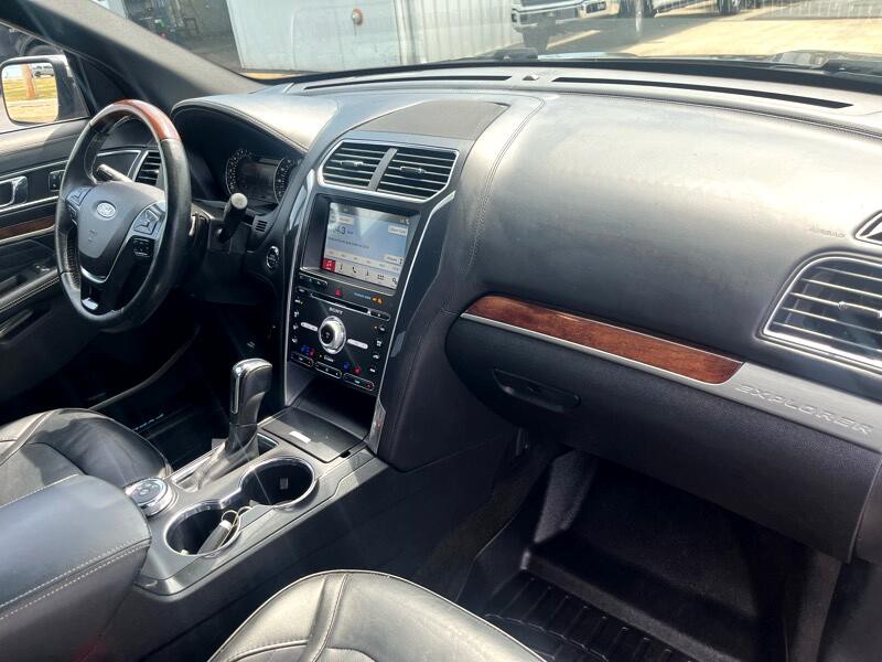 2018 Ford Explorer Image 9