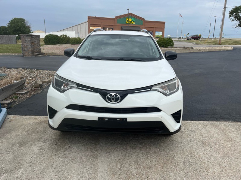 2016 Toyota Rav4 Image 3