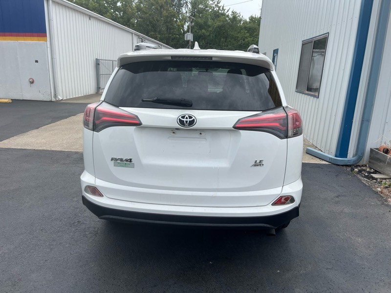 2016 Toyota Rav4 Image 6