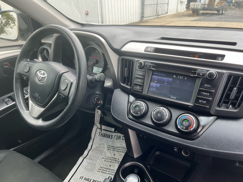 2016 Toyota Rav4 Image 11