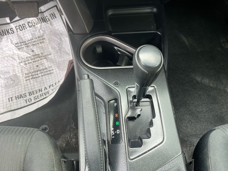 2016 Toyota Rav4 Image 17
