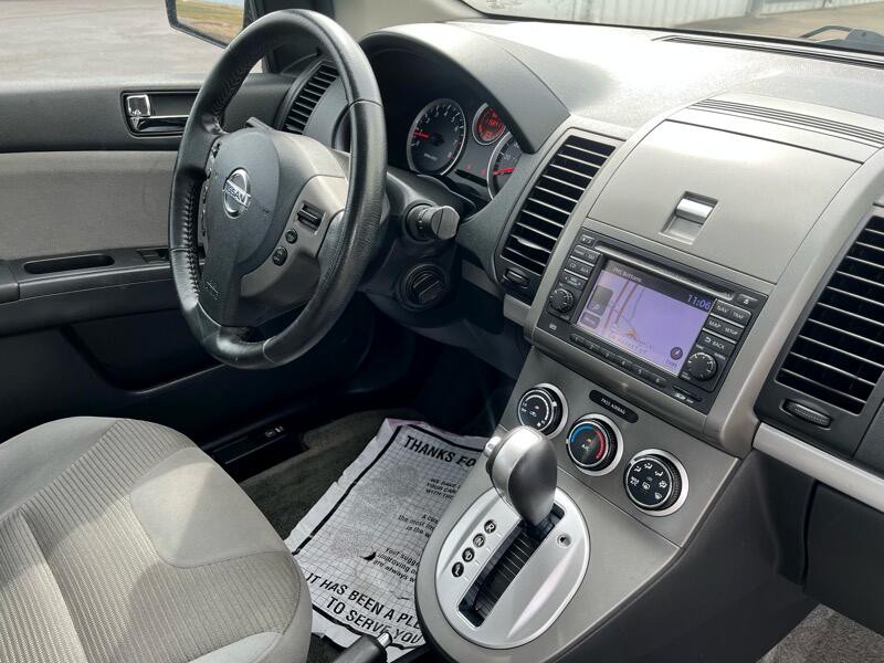 2012 Nissan Sentra Image 10