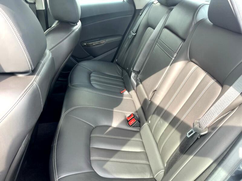 2012 Buick Verano Image 10