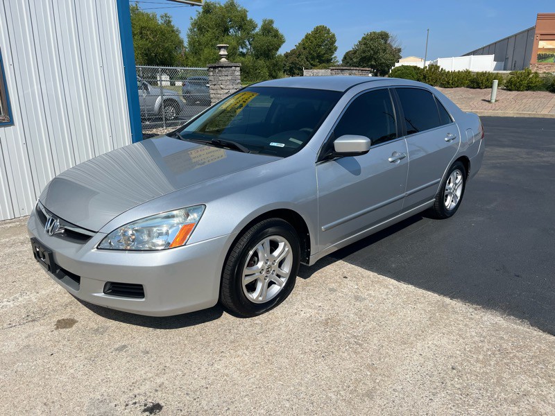 2006 Honda Accord Image 2