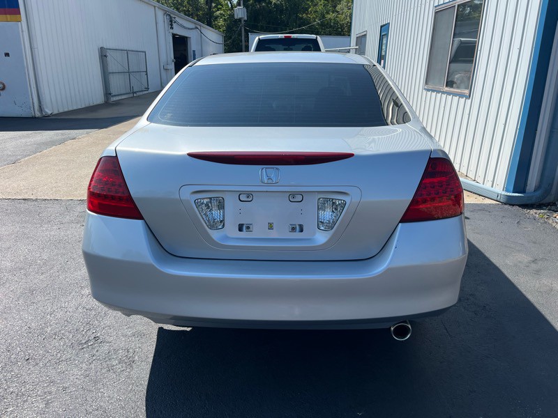 2006 Honda Accord Image 6