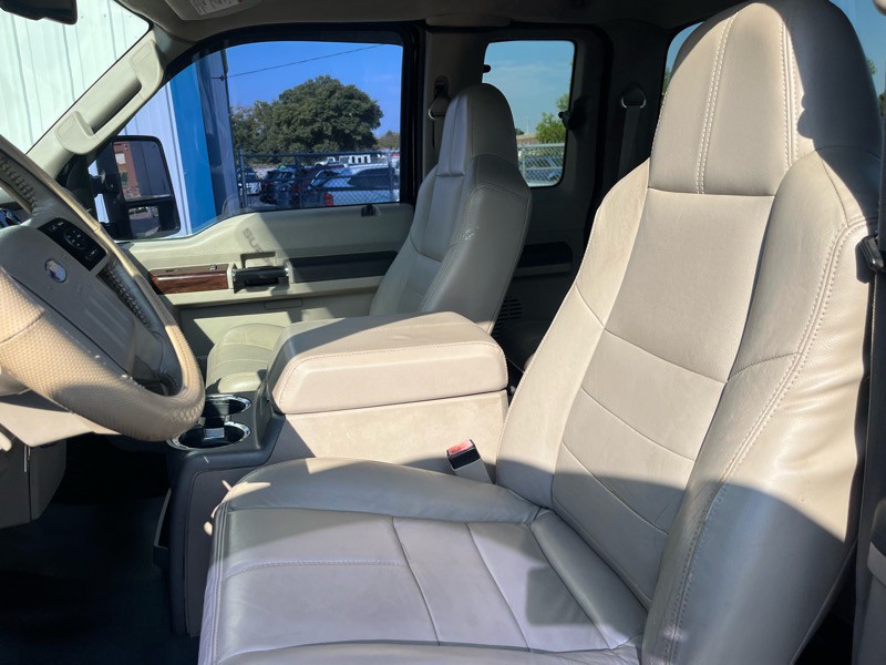 2008 Ford F-250 Image 11