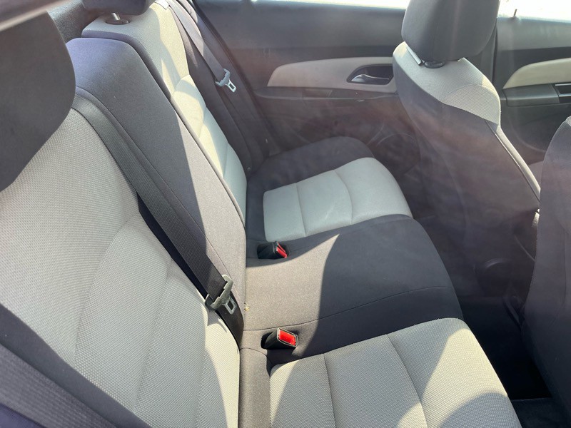 2015 Chevrolet Cruze Image 10