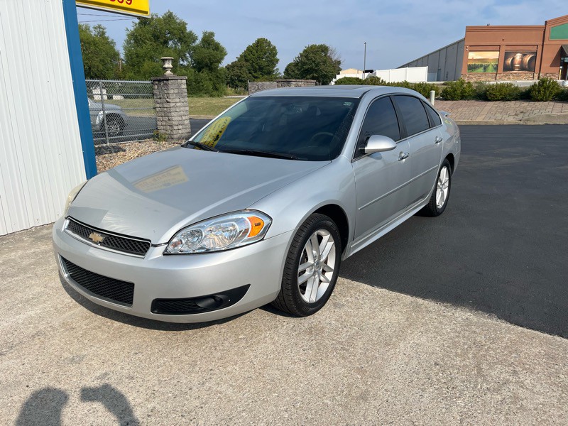 2013 Chevrolet Impala Image 2