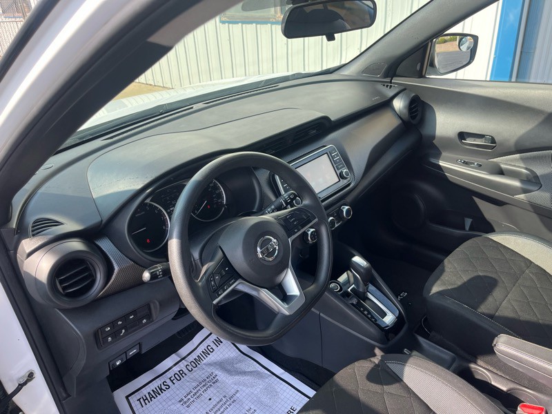 2020 Nissan Kicks Image 14
