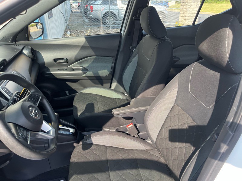 2020 Nissan Kicks Image 15