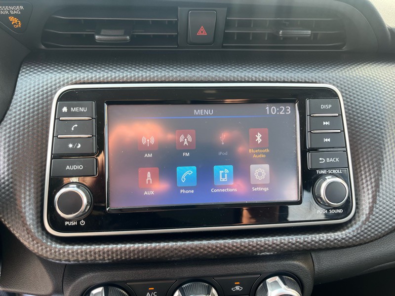 2020 Nissan Kicks Image 16