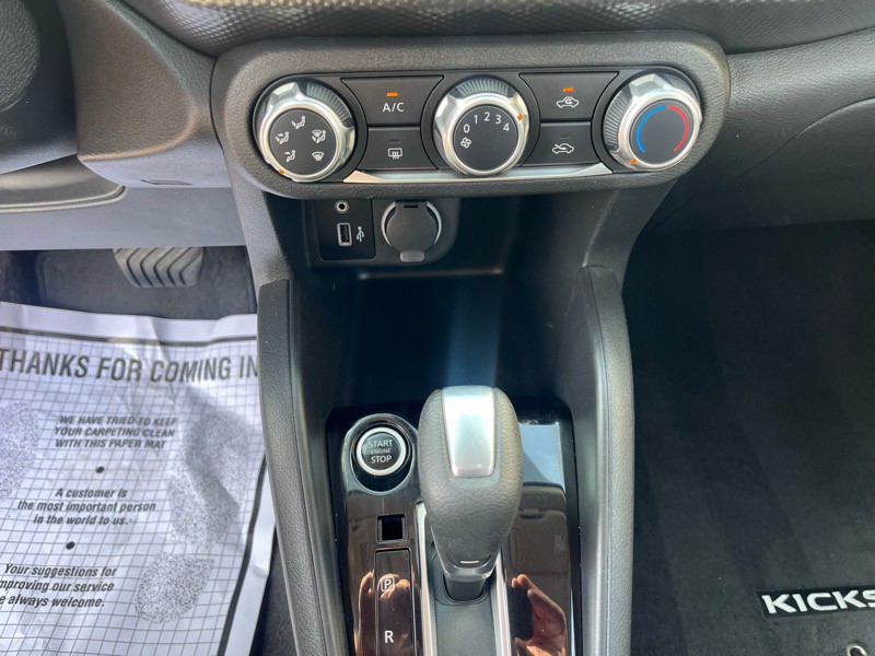 2020 Nissan Kicks Image 17