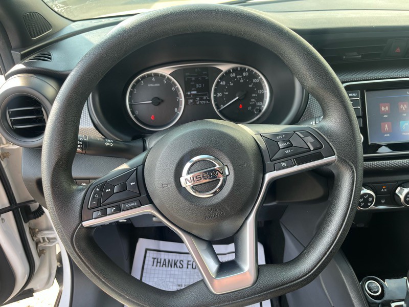 2020 Nissan Kicks Image 19
