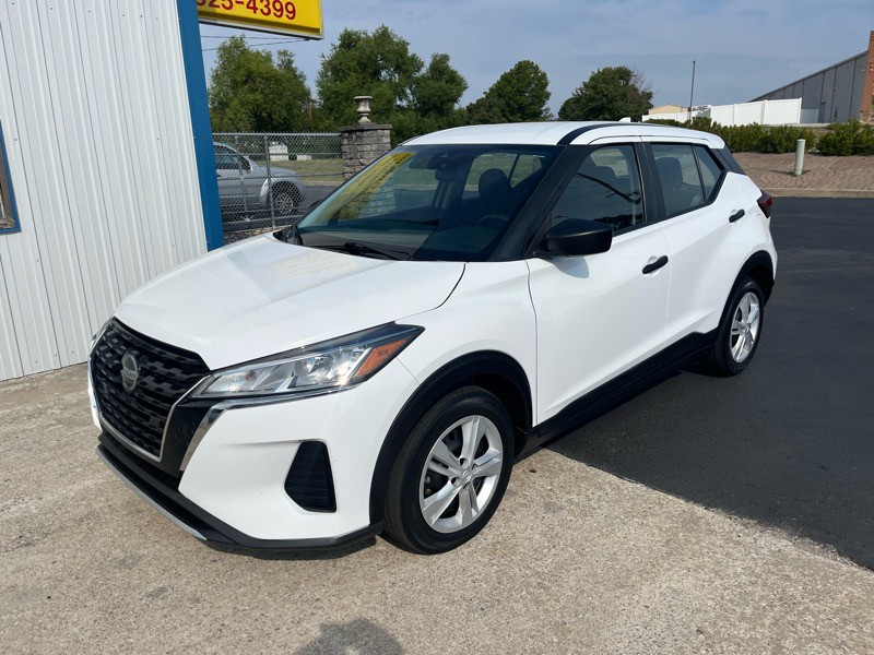 2021 Nissan Kicks Image 3