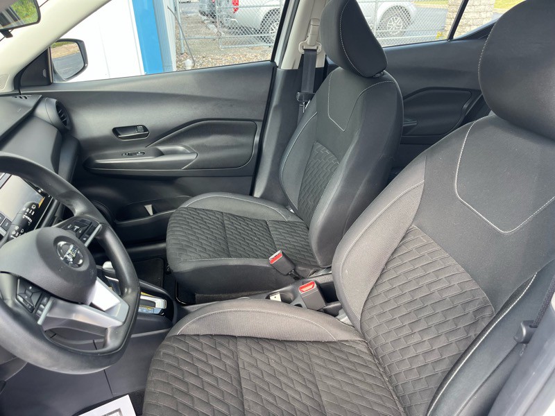 2021 Nissan Kicks Image 16