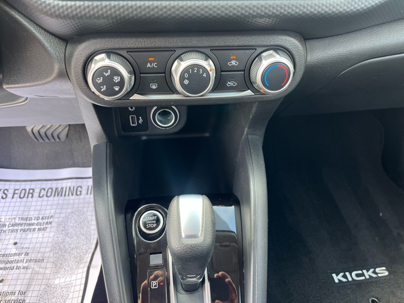 2021 Nissan Kicks Image 18