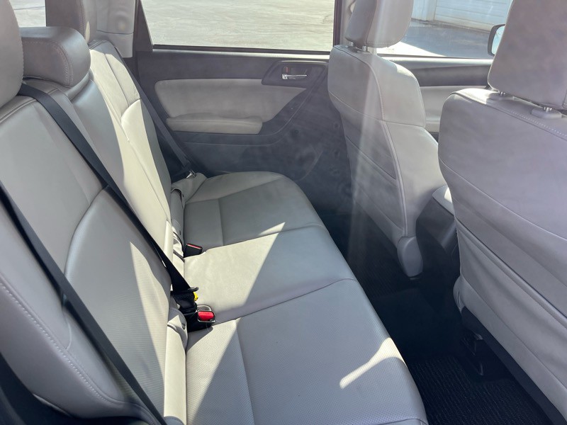 2014 Subaru Forester Image 12