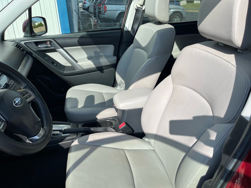 2014 Subaru Forester Image 15
