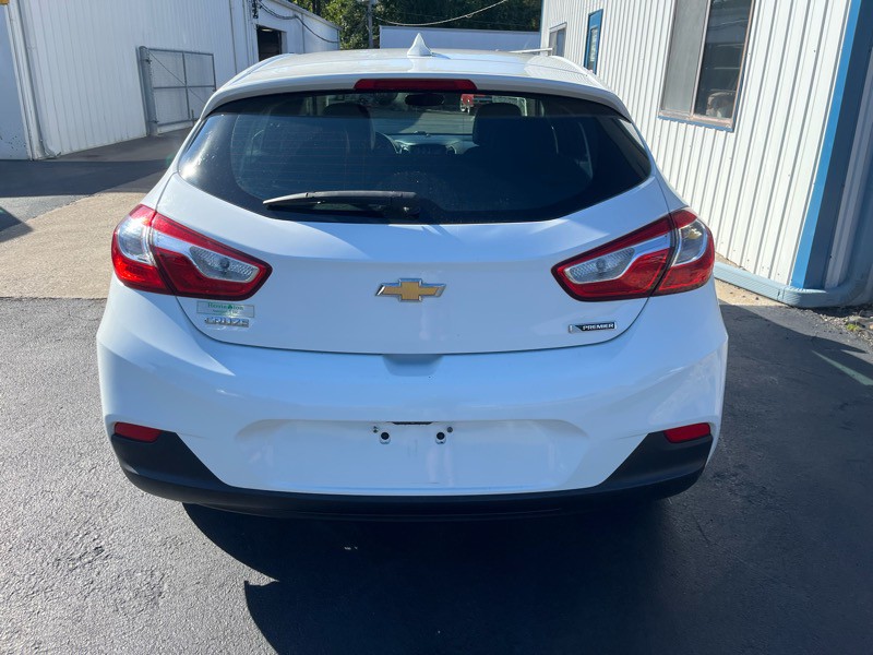 2018 Chevrolet Cruze Image 6