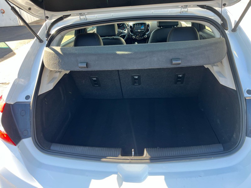 2018 Chevrolet Cruze Image 8
