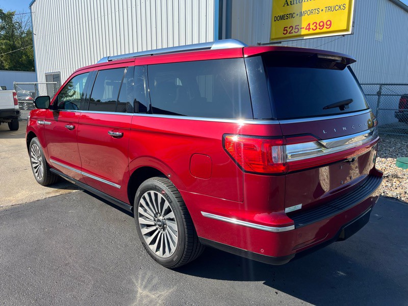 2019 Lincoln Navigator Image 6