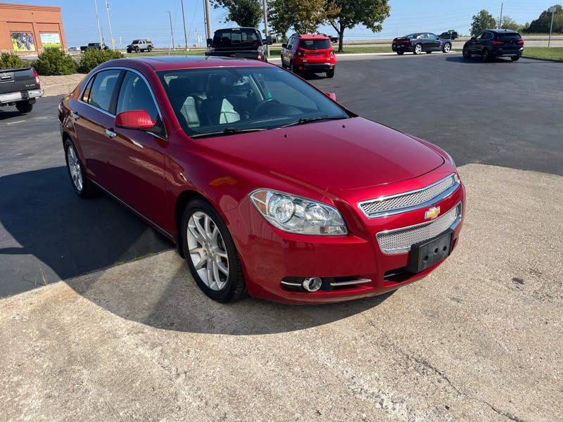 2012 Chevrolet Malibu Image 4