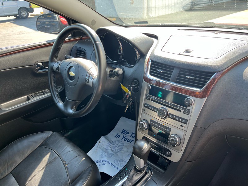 2012 Chevrolet Malibu Image 10