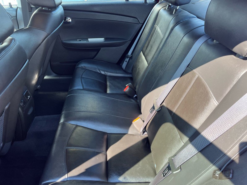 2012 Chevrolet Malibu Image 12