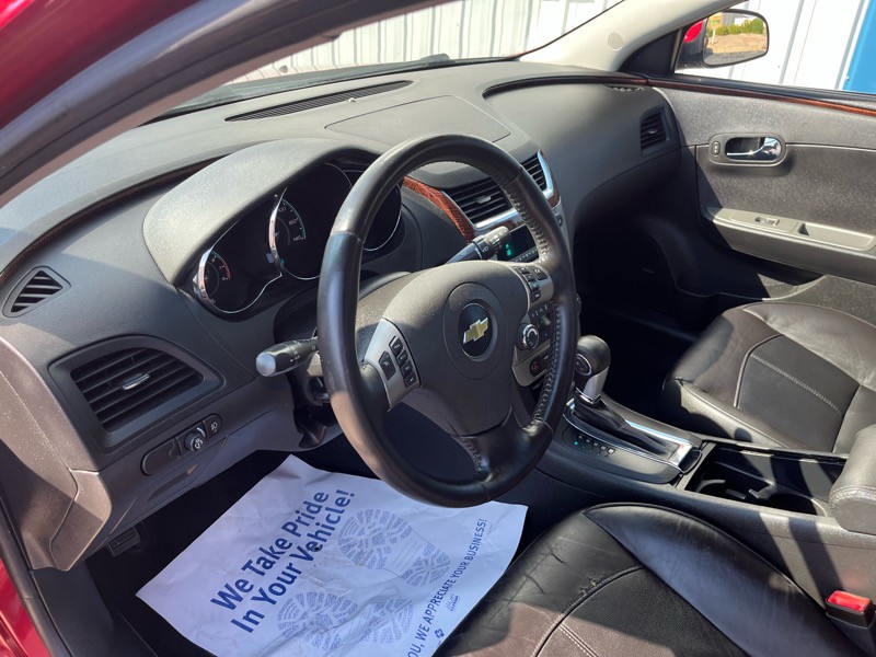2012 Chevrolet Malibu Image 13