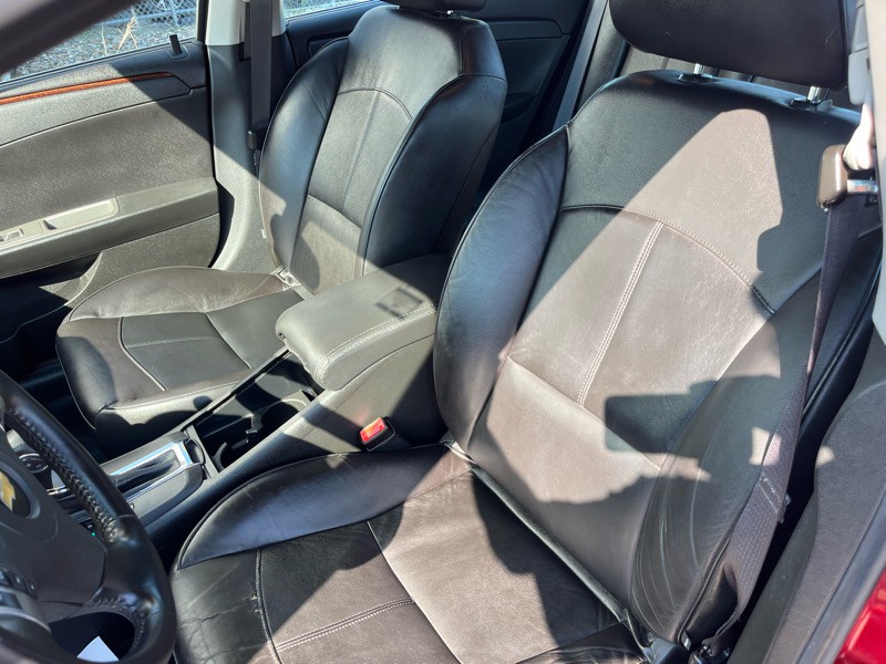 2012 Chevrolet Malibu Image 14