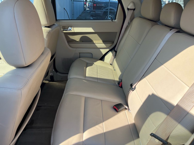 2010 Ford Escape Image 14