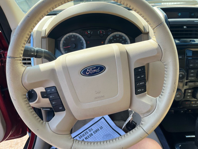 2010 Ford Escape Image 20