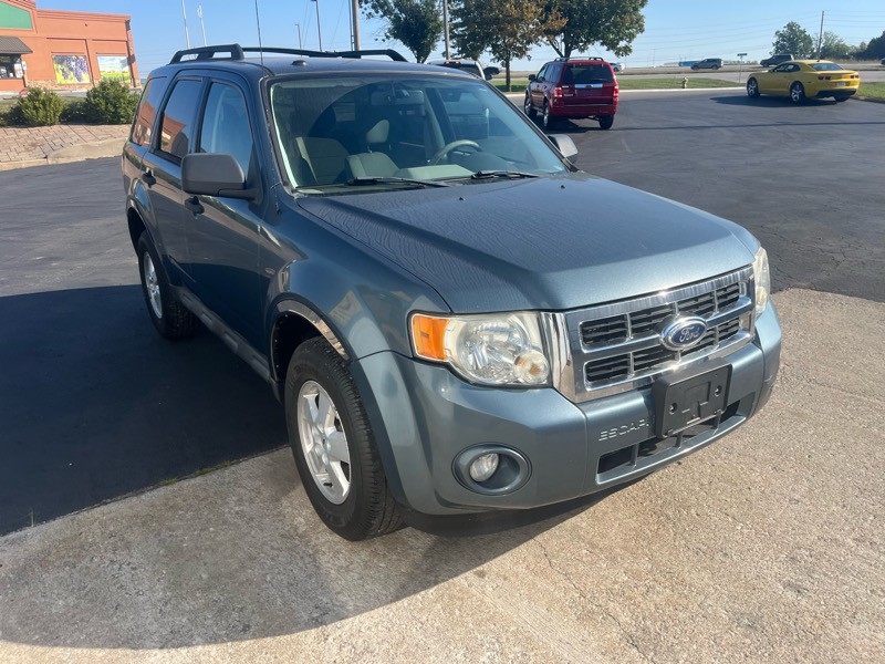 2010 Ford Escape Image 4
