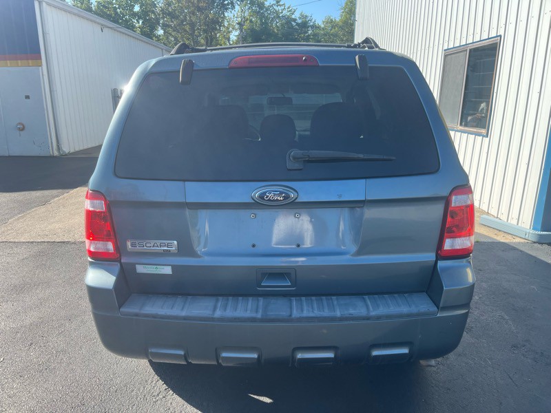 2010 Ford Escape Image 6