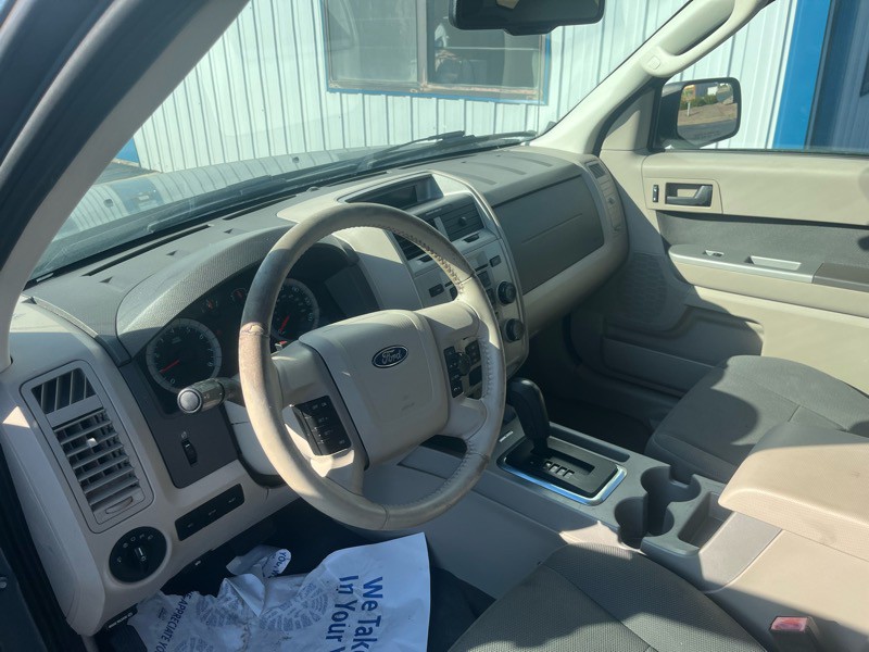 2010 Ford Escape Image 13