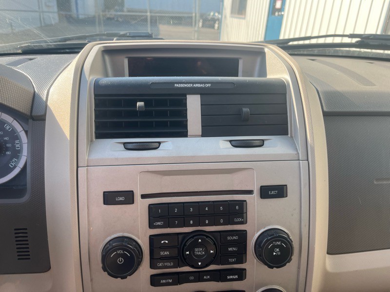 2010 Ford Escape Image 15