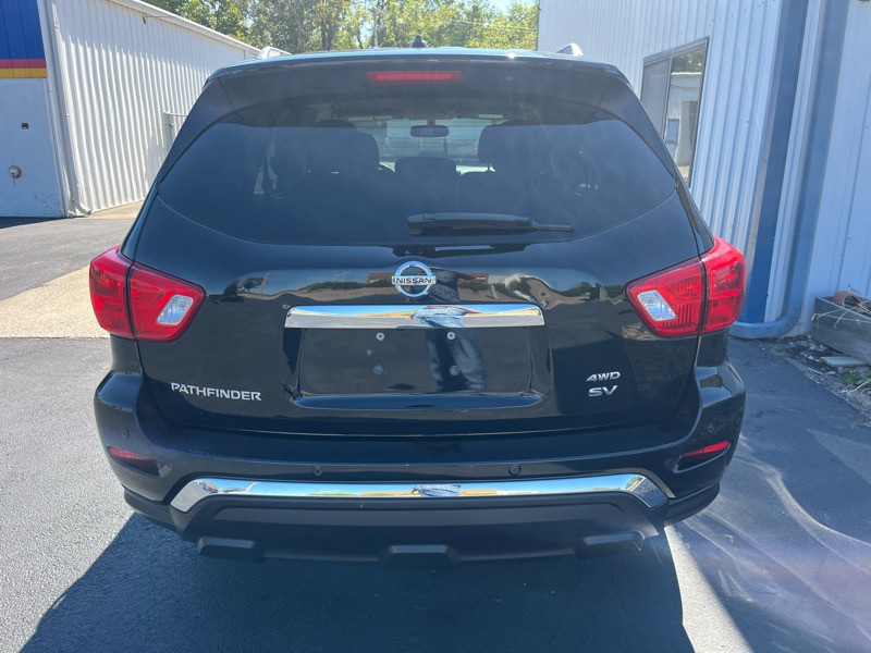 2017 Nissan Pathfinder Image 6