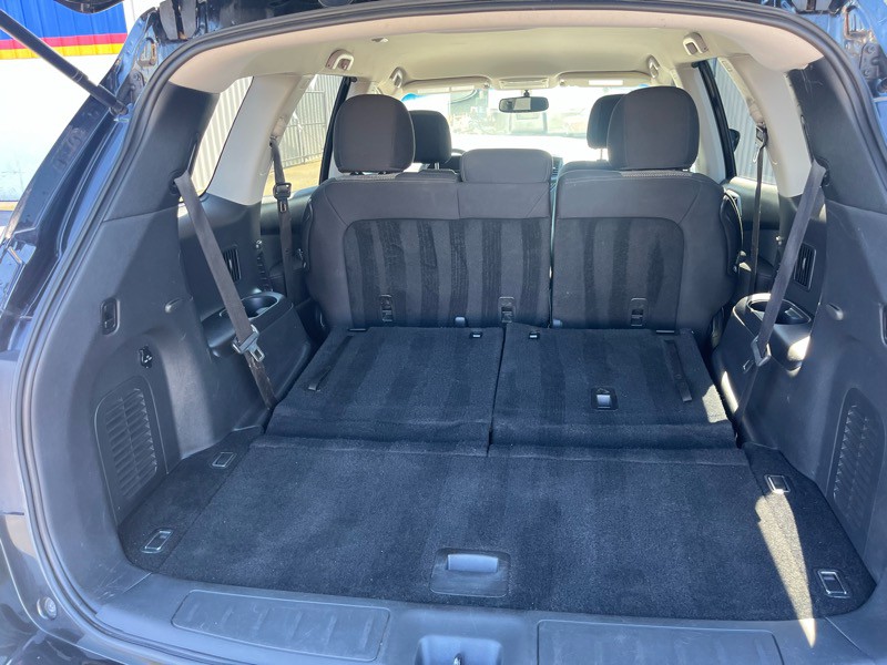 2017 Nissan Pathfinder Image 8