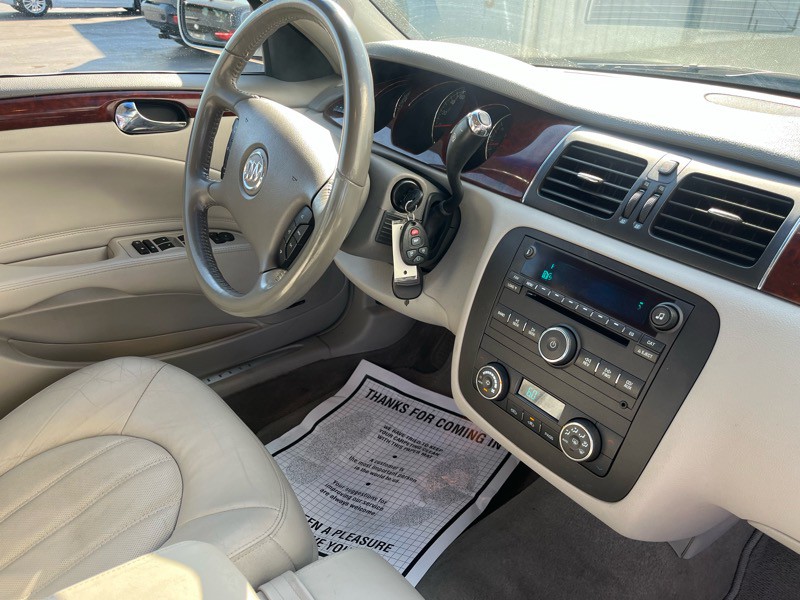 2006 Buick Lucerne Image 10