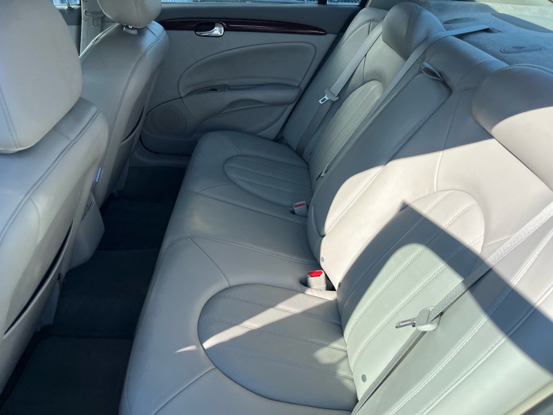 2006 Buick Lucerne Image 12