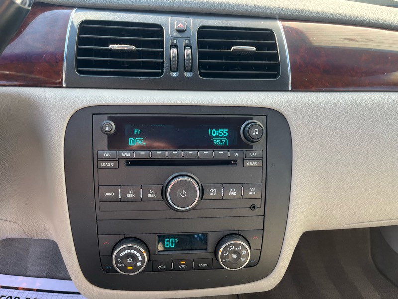 2006 Buick Lucerne Image 16