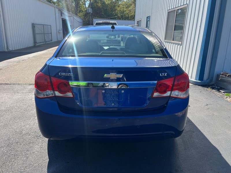 2012 Chevrolet Cruze Image 6