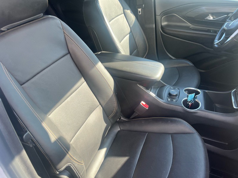 2020 GMC Terrain Image 10