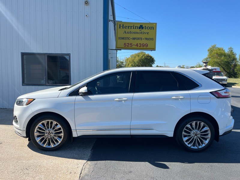 2020 Ford Edge Image 1