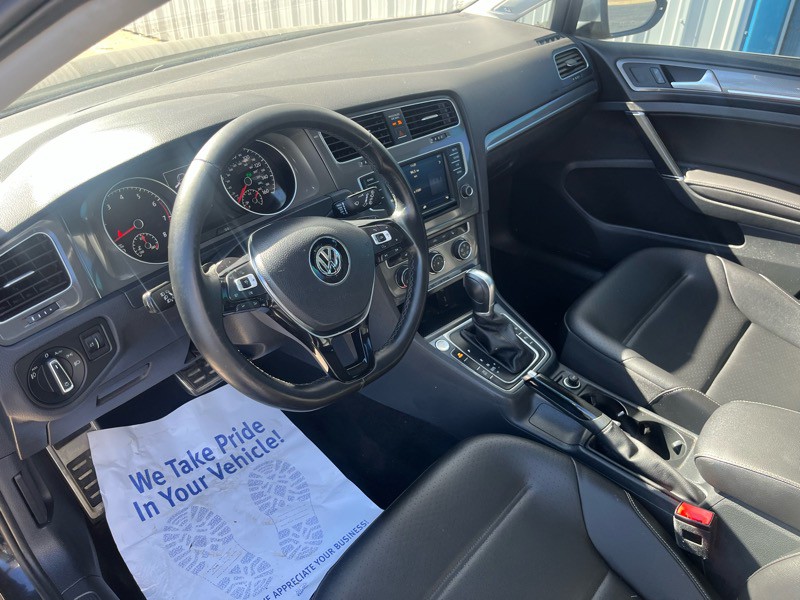 2017 Volkswagen Golf Image 15